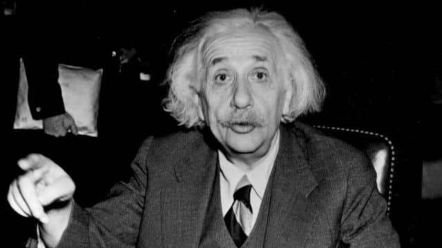 Einstein ın Problem Çözerken Şaşırtan Sırrı